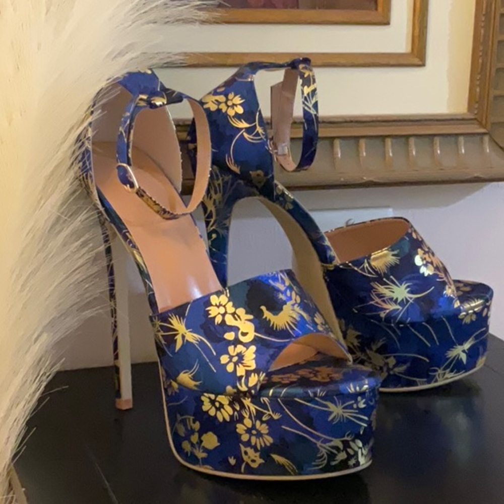 Blue and Gold High Heel Sandals with Floral Embellishments